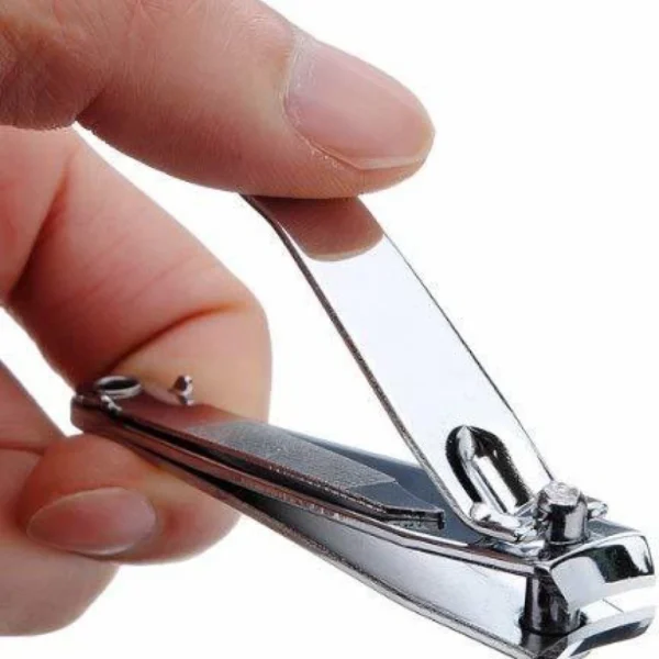 NAIL CUTTER VIP